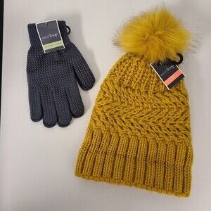 NWT West Loop Cute Winter Hat & Gloves Set